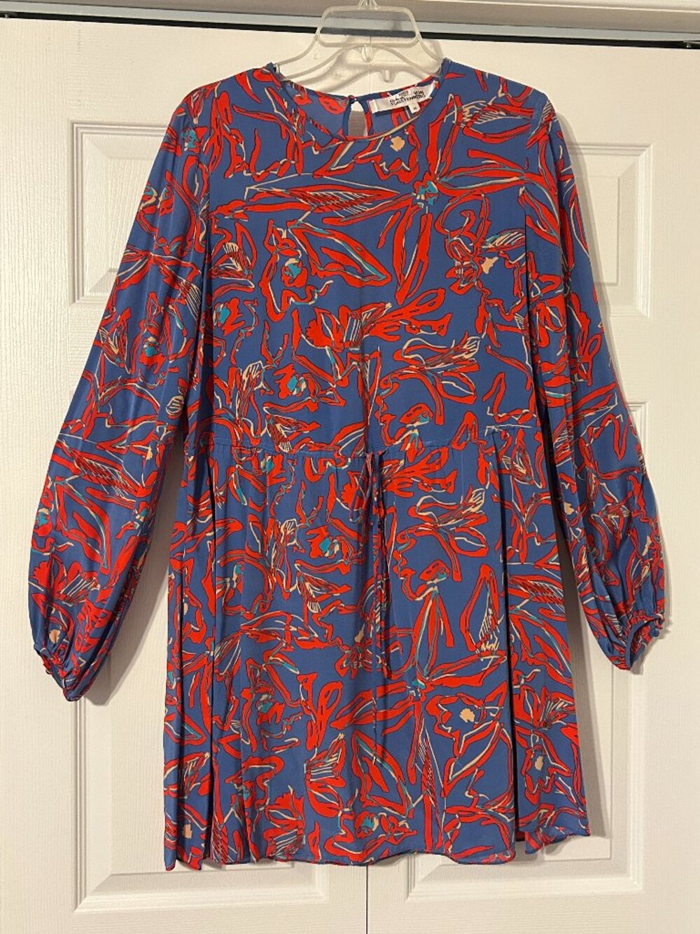 DIANE Von FURSTENBERG Sz 10 Abstract 100% Silk Elsden Mini Dress w/ Pockets